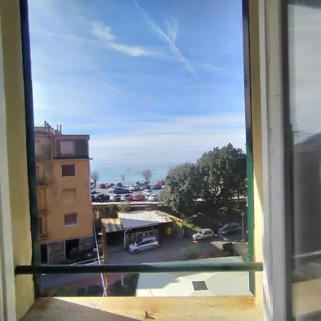 Apartment Mistral House Levanto