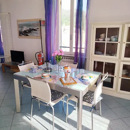 Mistral House Apartment Levanto