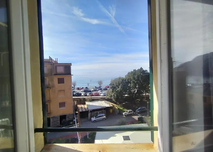 아파트 Mistral House 레반토