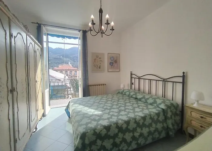 Mistral House 아파트 레반토